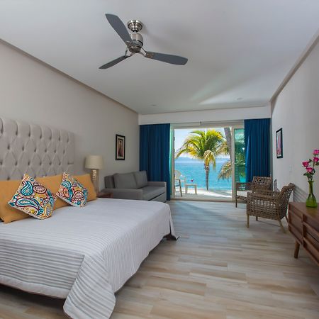 Vista Vallarta All Suites On The Beach Бусериас Экстерьер фото