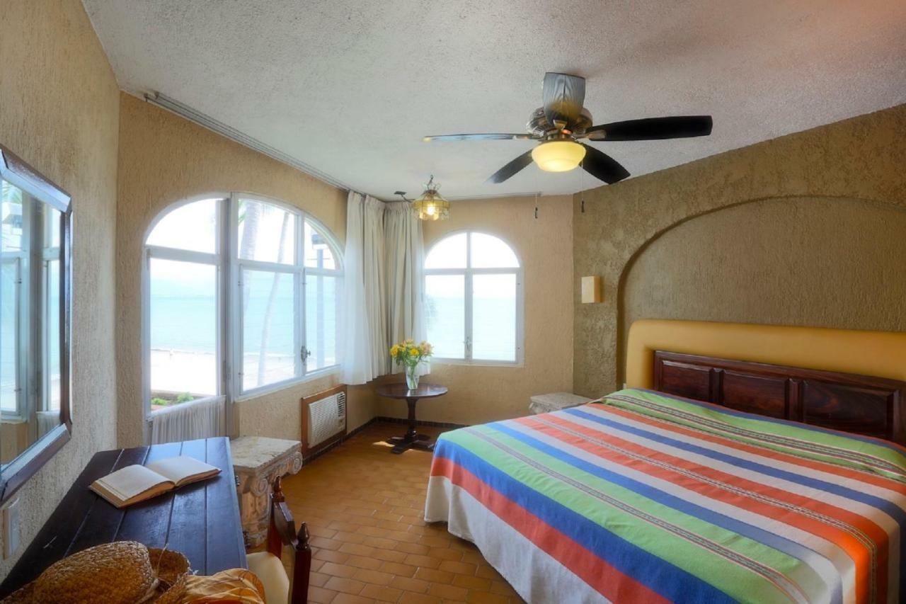 Vista Vallarta All Suites On The Beach Бусериас Экстерьер фото
